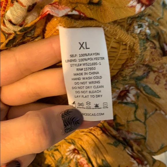 Womens NEW NWT - Sofi Angel Yellow Floral Crop Top - Picture 7 of 7